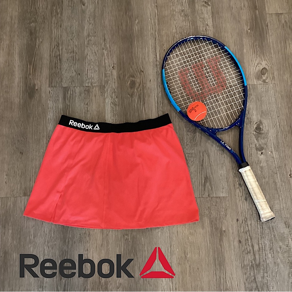 Reebox Red Skort -Size L